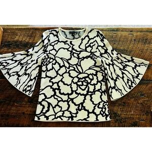 Not For Sale- Ann Taylor Womens Petite Floral Sweater with Bell 3/4 Sleeves